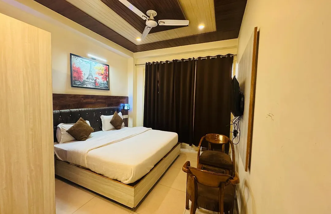 Samarth Kasauli Hills Bed & Breakfast 2 Km From Mall Road-1