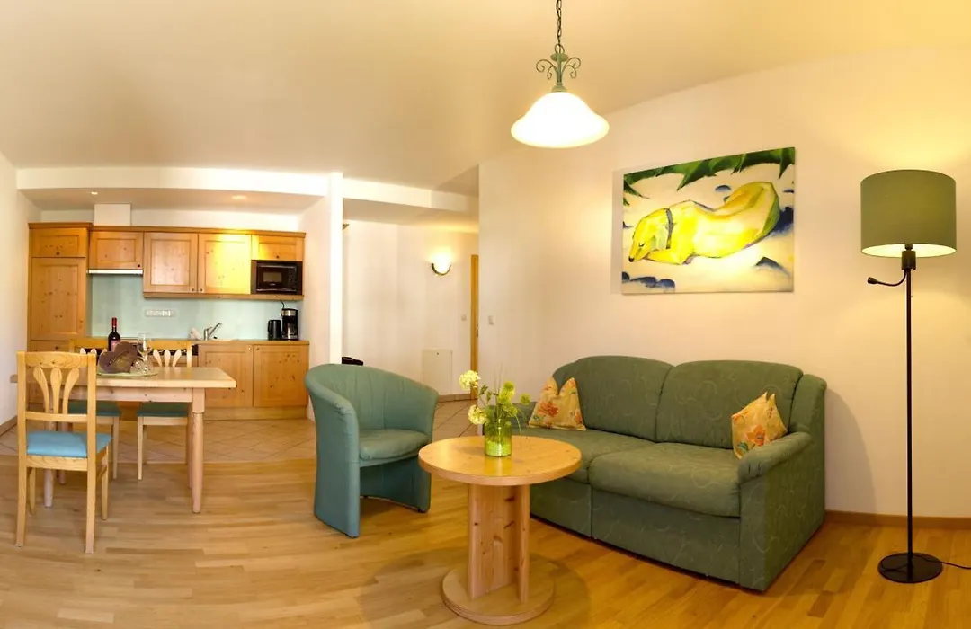 Aparthotel Alpenpark-1