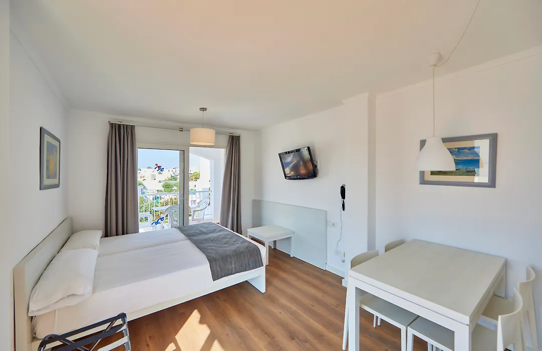 Ola Apartamentos Cala D'Or-1