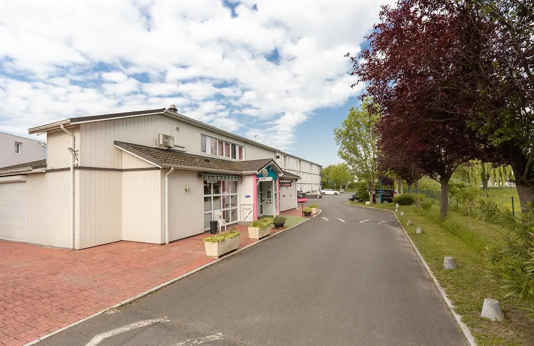 Fasthotel Roissy Cdg Sud - Claye Souilly-1