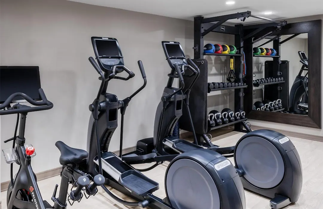 Doubletree Suites By Hilton Charlotte/Southpark-1