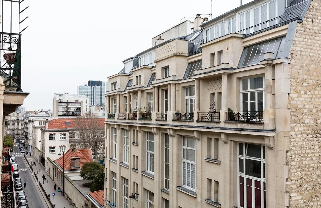 Hotel Yllen Eiffel-1