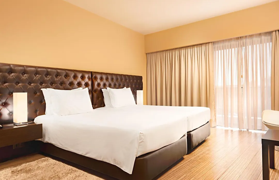 Hotel Dos Zimbros-1