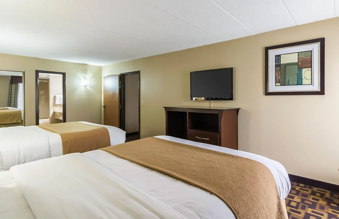 Quality Inn & Suites Arden Hills - Saint Paul North-1