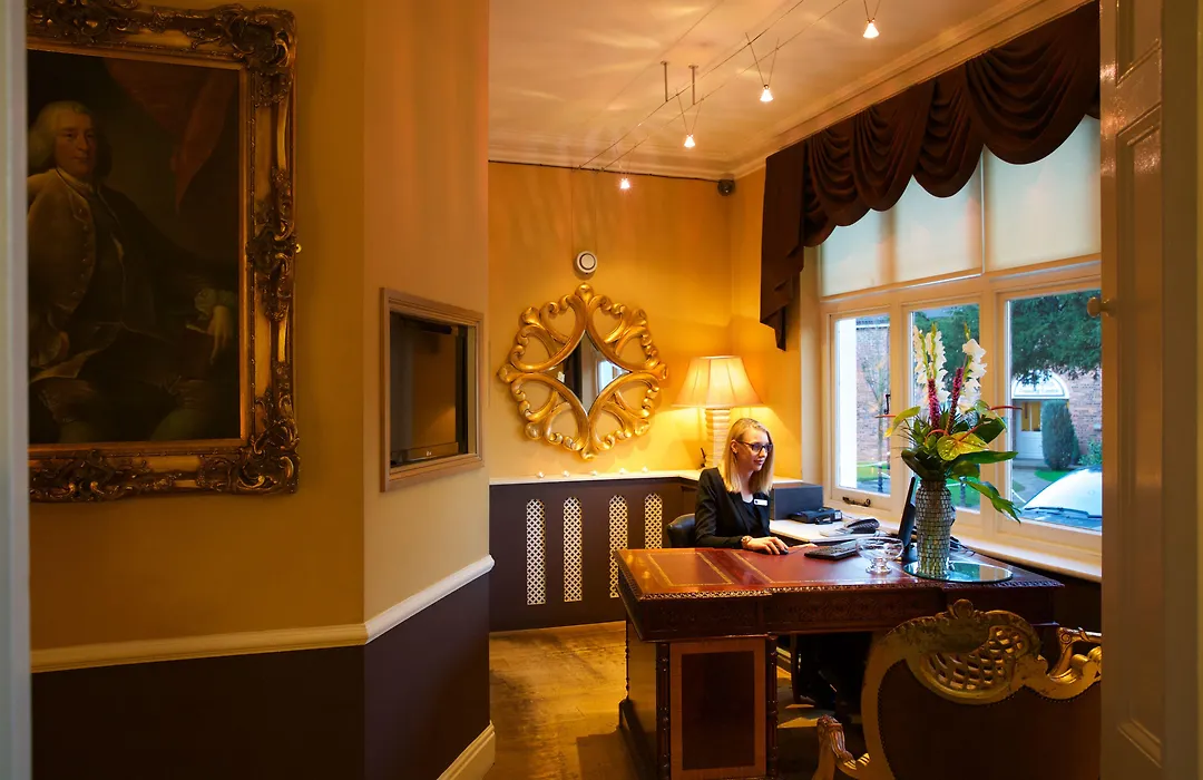 Hallmark Hotel Llyndir Hall, Chester South-1