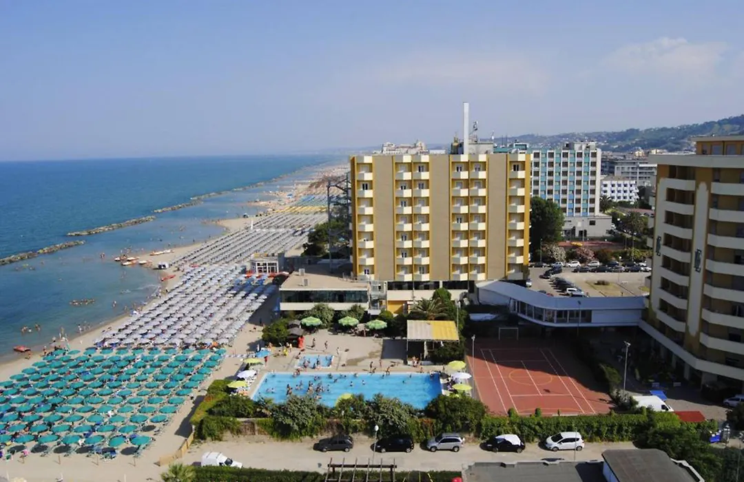 Grand Hotel Montesilvano-1