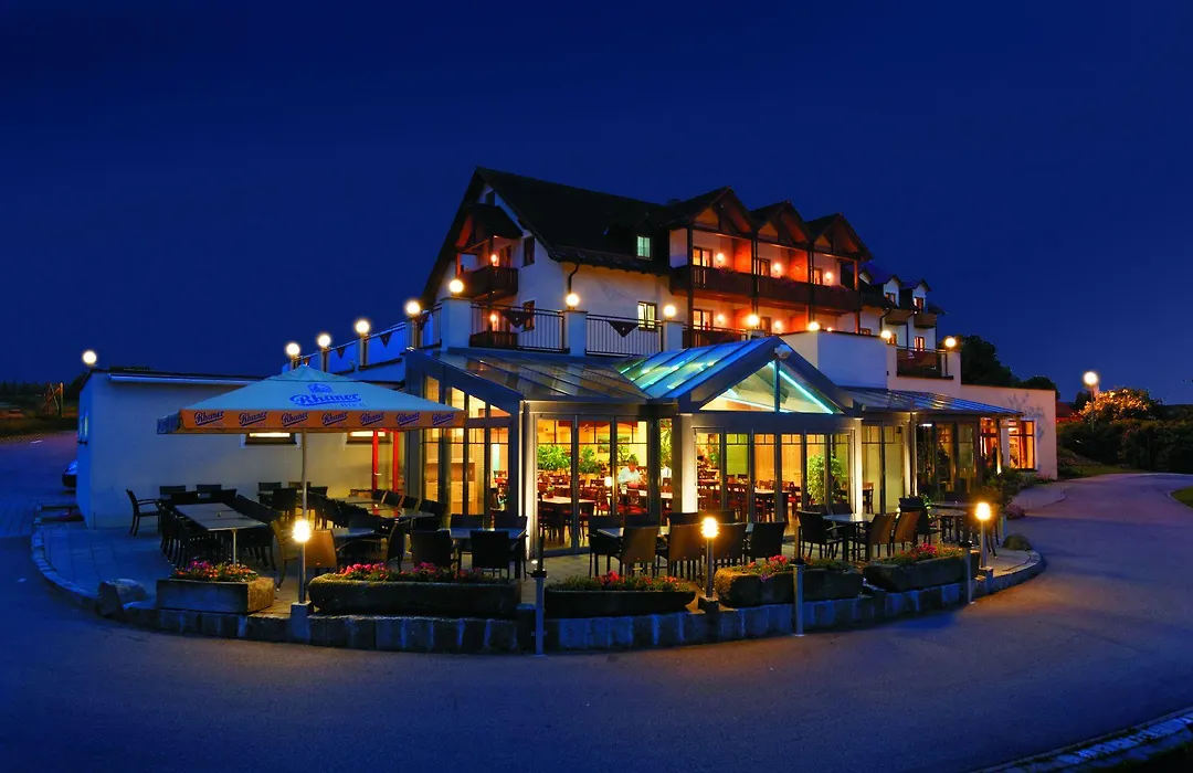 Panorama-Hotel am See-1