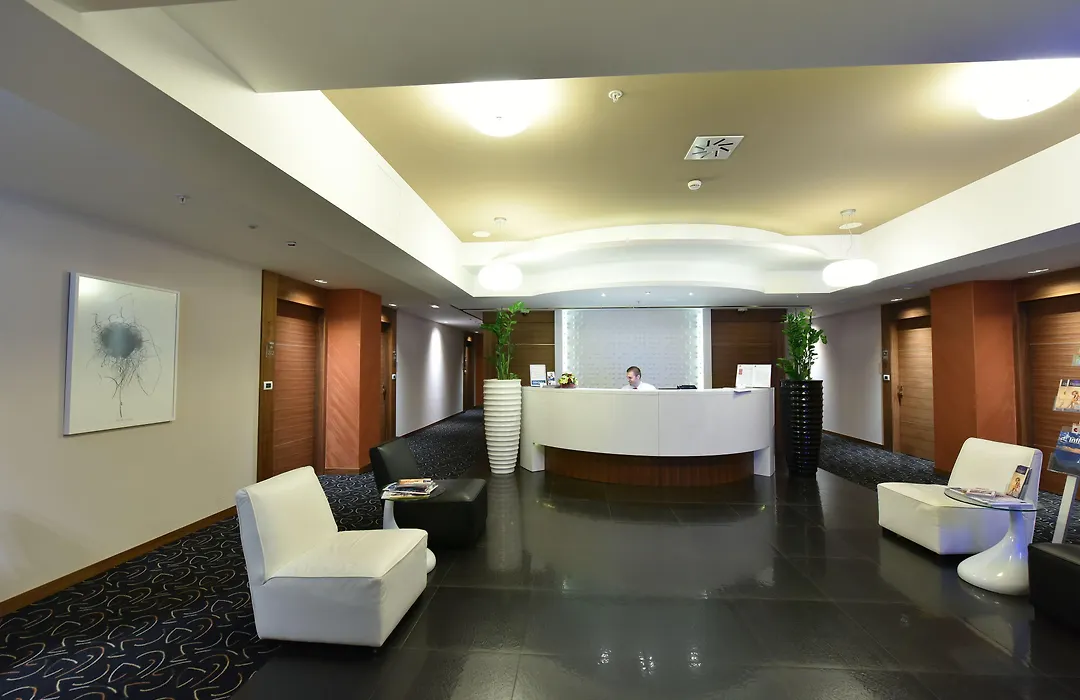 Hotel Aurel-1