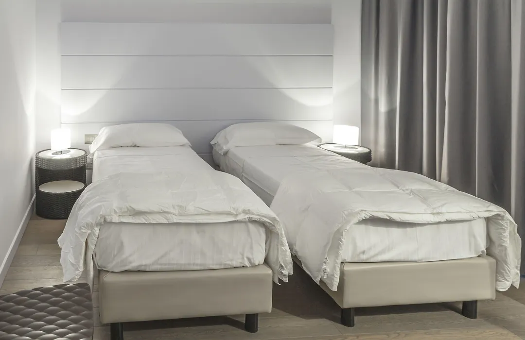Tag Hotel-1