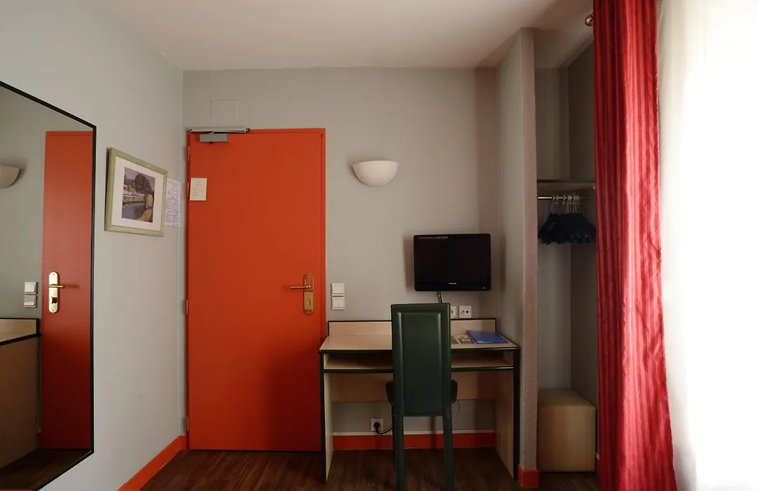 Hotel Pierre Nicole-1