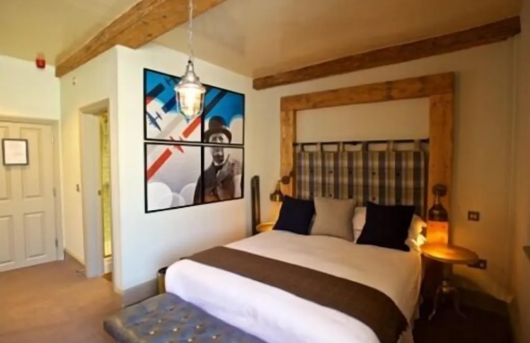 The Woodstock Arms-1