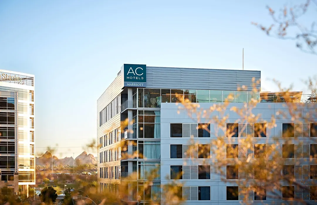 Ac Hotel By Marriott Phoenix Tempe/Downtown-1