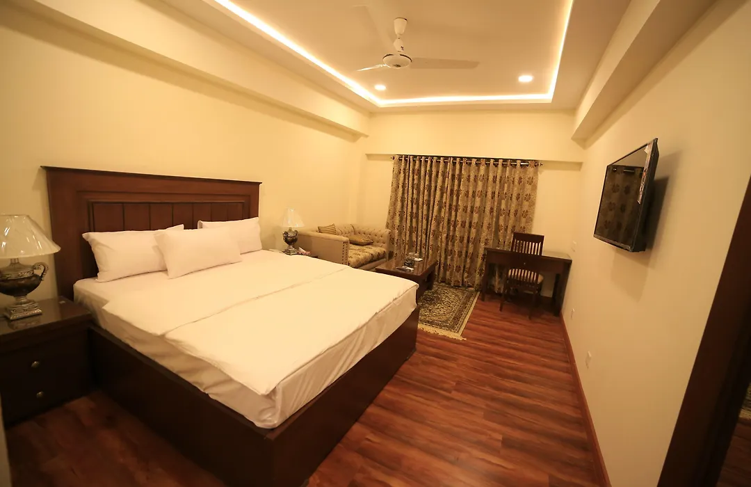 Diplomat Hotel-1