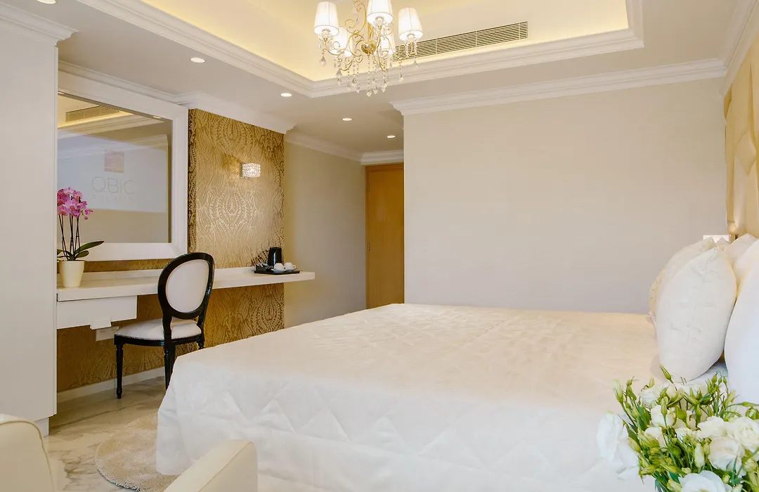 Qbic City Hotel-1