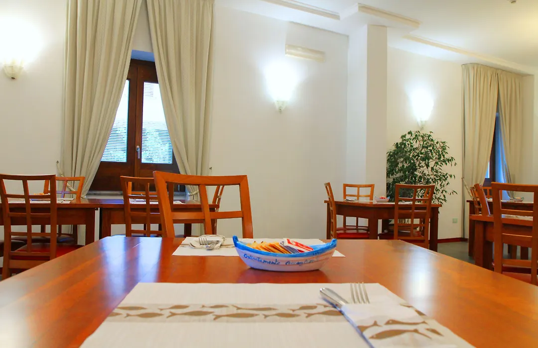 Hotel Pisacane-1