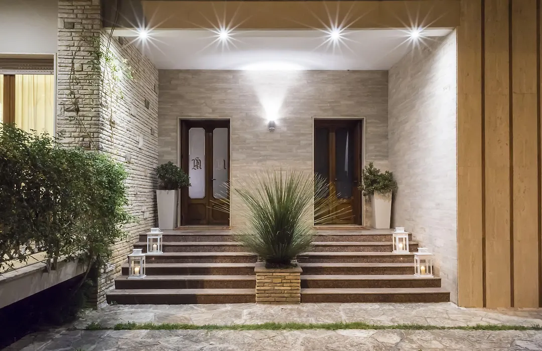 Villa Lazzari B&B Tra i due Mari-1
