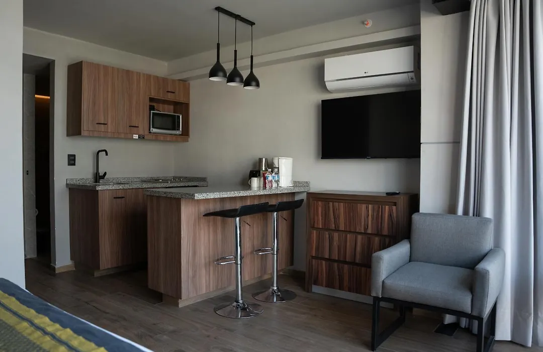 Hotel Block Suites-1