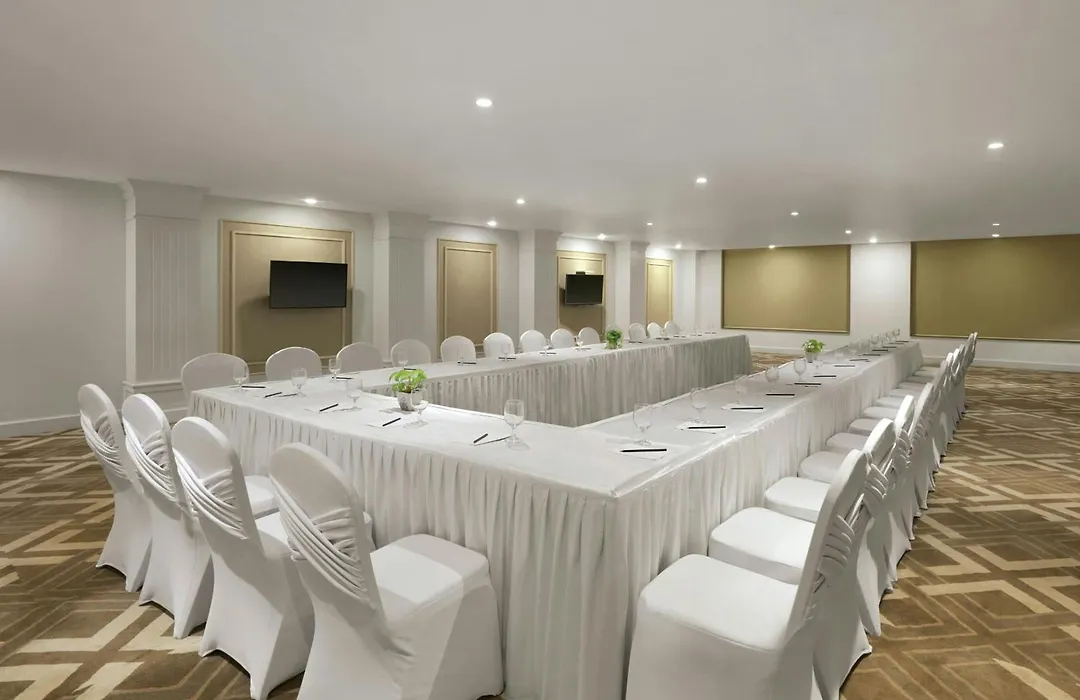 Amanora The Fern Pune, Series By Marriott-1