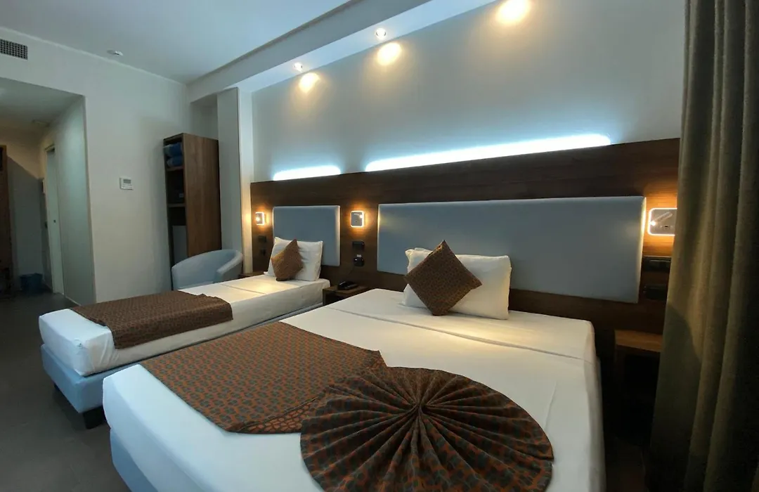 Hotel Stradivari-1