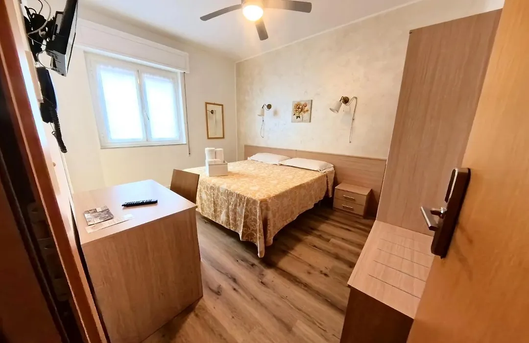 B&B Hotel Costa Azzurra-1