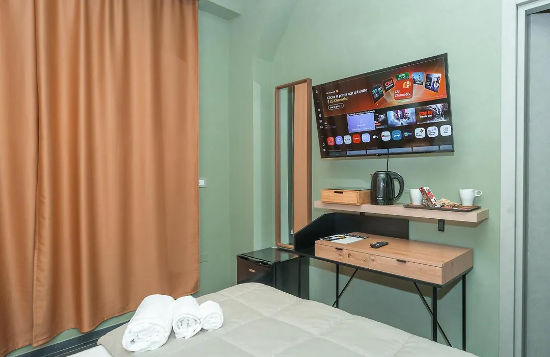 Noah Gate Hotel & Suites-1