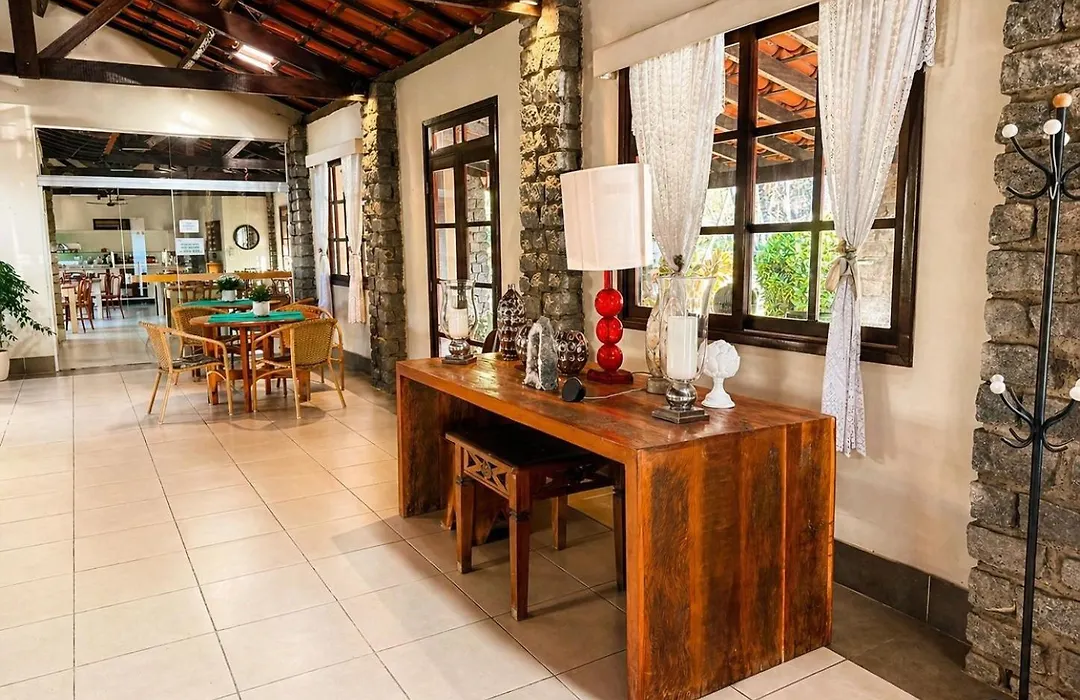 Vila Francesa Hotel-1