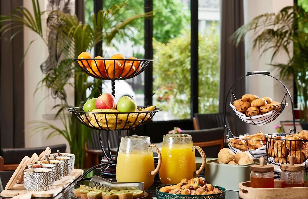Aigle Noir Hotel Fontainebleau - Mgallery Collection-1