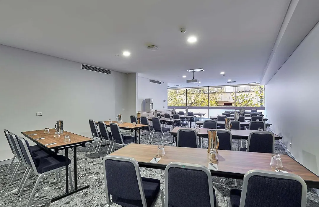 Mercure Perth On Hay-1