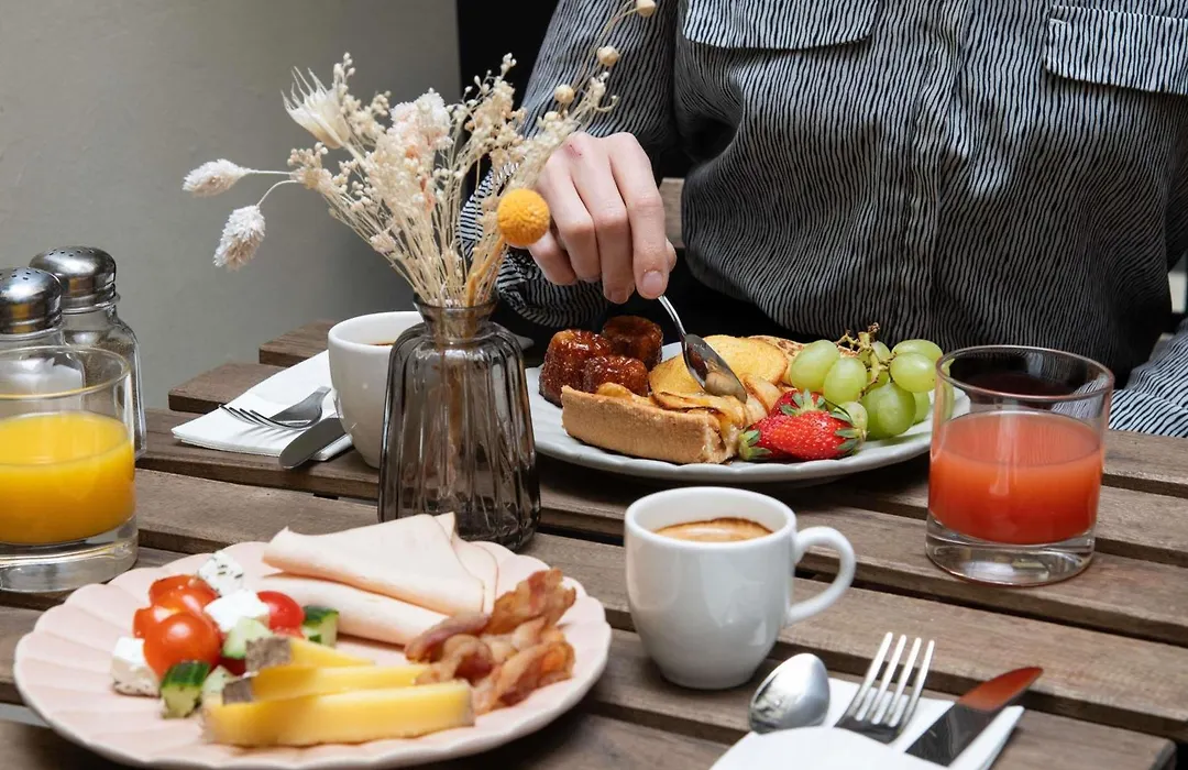 Mercure Paris Montparnasse Raspail-1