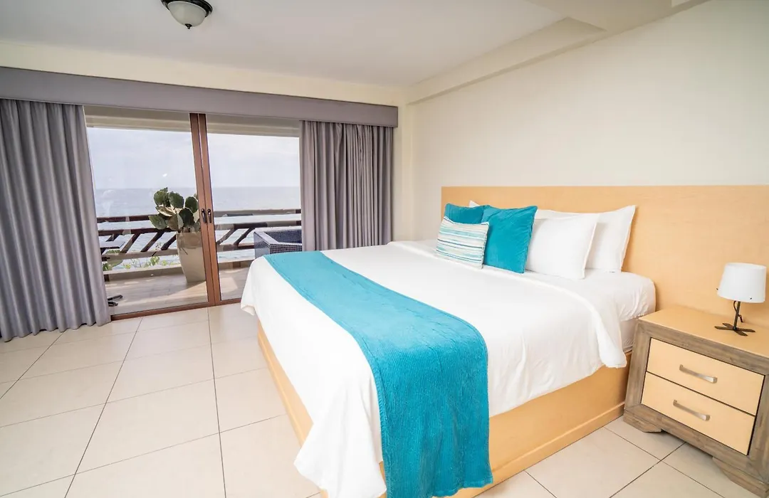 Hotel Los Farallones-1