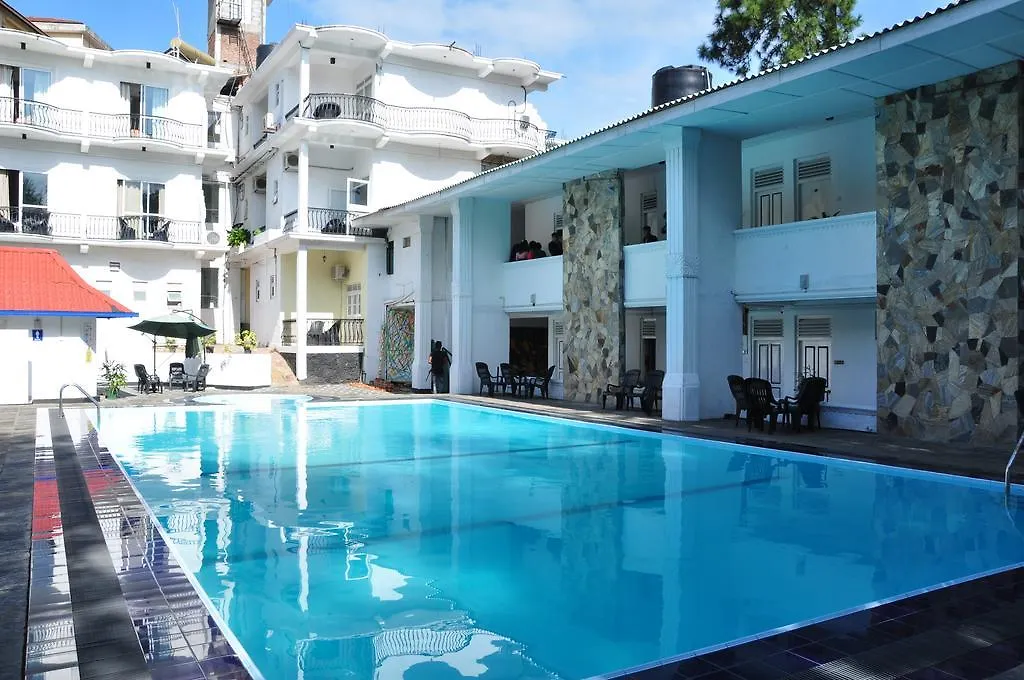 Peradeniya Rest House-1