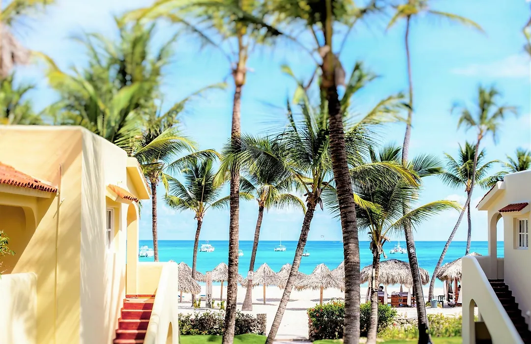 Los Corales Beach Village-1
