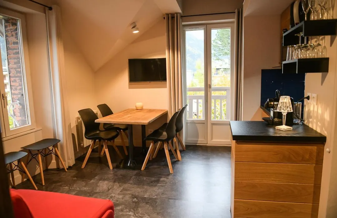 Appart'Hotel Aiguille Verte & Spa-1