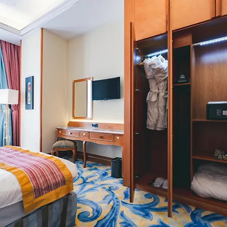 Iridium Hotel-2