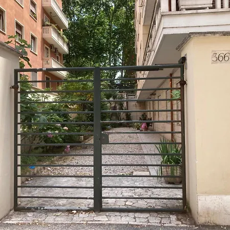 Fairome Guest House-3