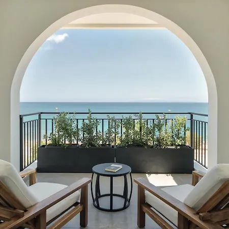 Bitzaro Boutique Hotel-2
