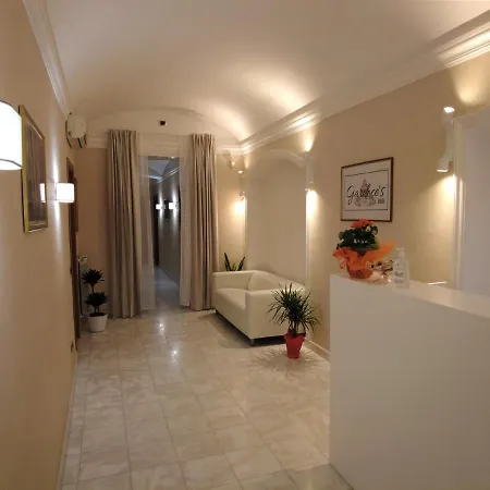 Gardoce'S Guest House-3