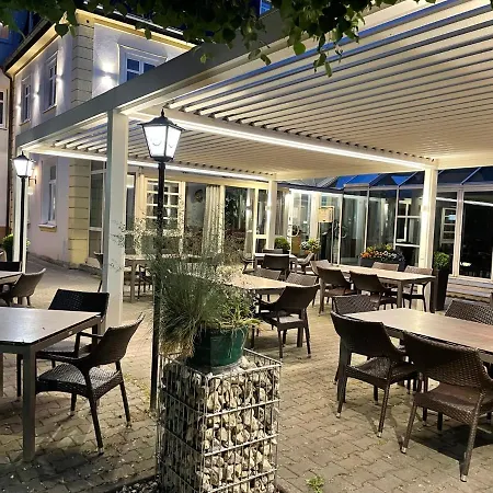Hotel-Gasthof Hüttensteinach-3