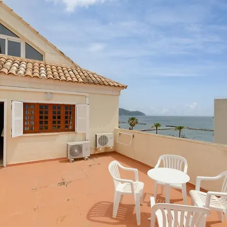 Sol Y Mar Apartments-2