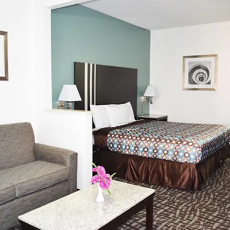 Relax Inn Motel And Suites Omaha-3
