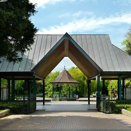 Herbert Park Hotel&Park Residence-2