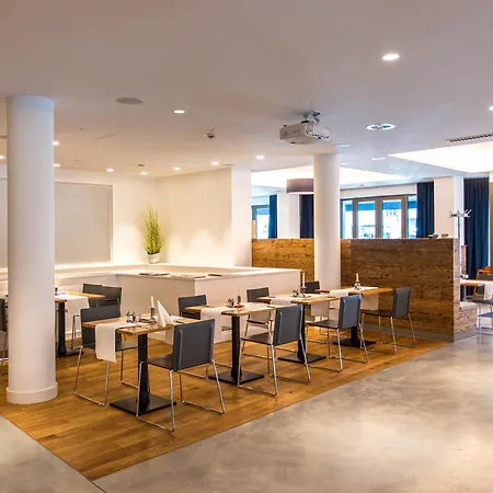 Bayer 89 VI Vadi Hotel-3