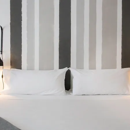 Carsson Hotel Downtown Buenos Aires-3