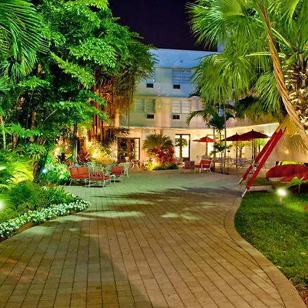 Dorchester Hotel&Suites-2