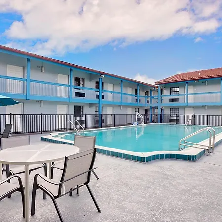 Baymont By Wyndham Jacksonville Orange Park-3