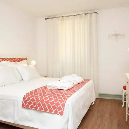 Hotel Casa Palmela - Small Luxury Hotels Of The World, Hotel & Villas-3