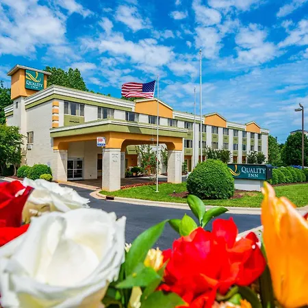Quality Inn Huntersville Near Lake Norman-2