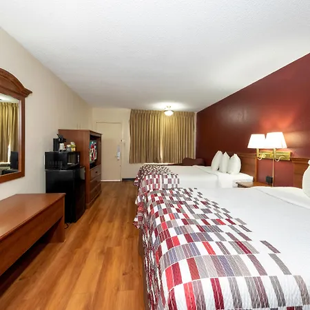 Red Roof Inn Meridian-2