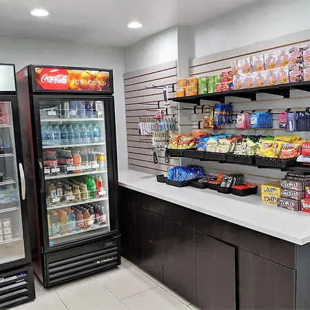 Best Western Plus Commerce Hotel-2