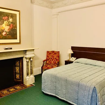 Avonmore On The Park Boutique Hotel-3